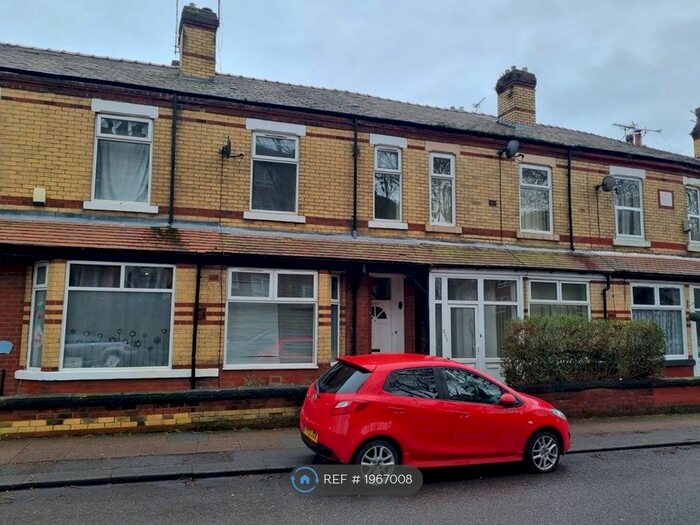 3 Bedroom Terraced House To Rent In Trafford Road, Eccles, Manchester, M30