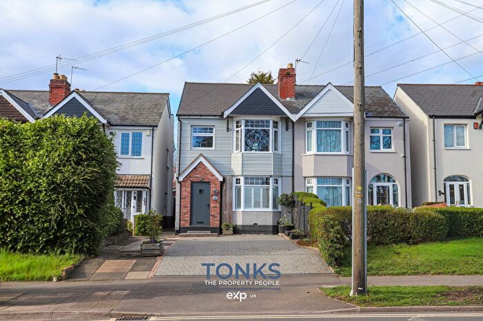 3 Bedroom Semi Detached House For Sale In Spies Lane, Halesowen, B62