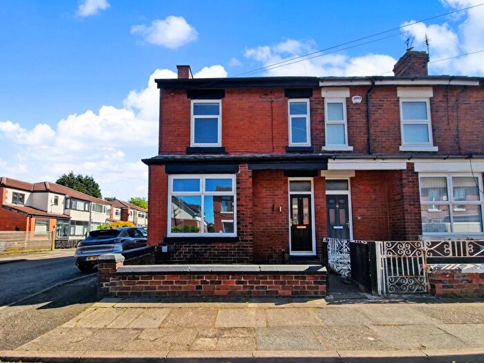 3 Bedroom Property To Rent In Randlesham Street, Prestwich, M25