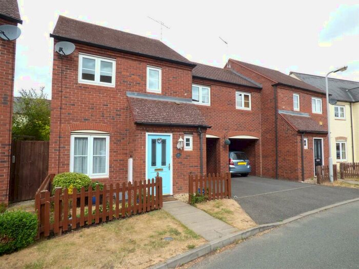 3 Bedroom Link Detached House To Rent In Scott Close, Stratford-upon-Avon, CV37