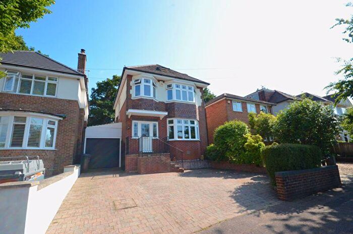 4 Bedroom Detached House For Sale In Normanhurst Avenue, Bournemouth, BH8