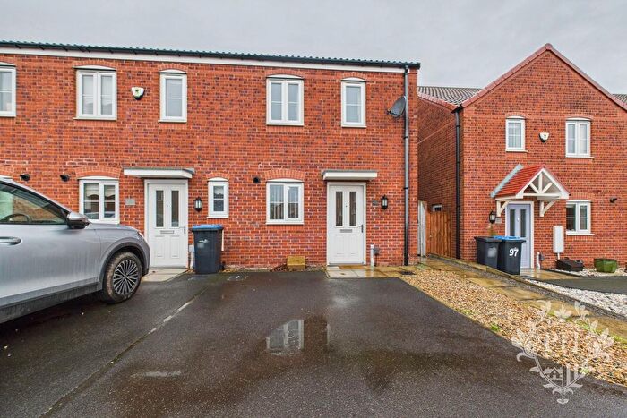 2 Bedroom End Terrace House For Sale In Hoskins Lane, Middlesbrough, TS4