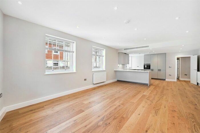 2 Bedroom Flat To Rent In Sackville Street, Mayfair, W1S