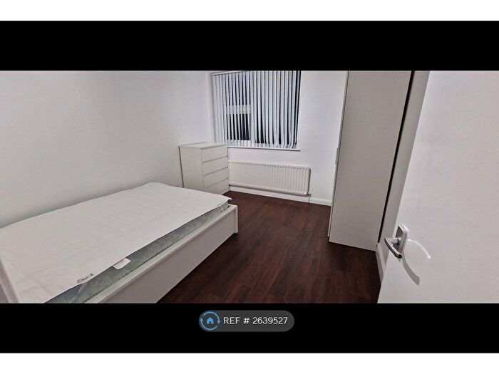 2 Bedroom Flat To Rent In Beckbury Road, Coventry, CV2