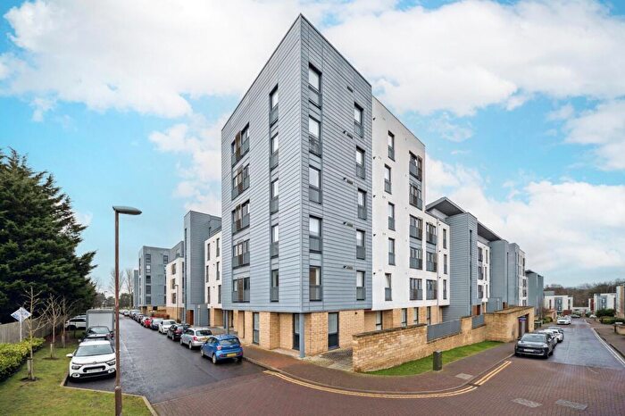 1 Bedroom Apartment For Sale In Kimmerghame Place, Edinburgh, EH4
