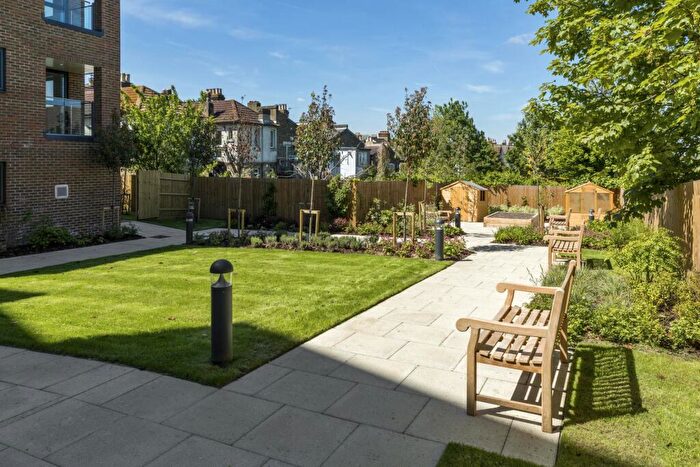 2 Bedroom Retirement Property To Rent In Beulah Hill, Upper Norwood, Greater London, SE19