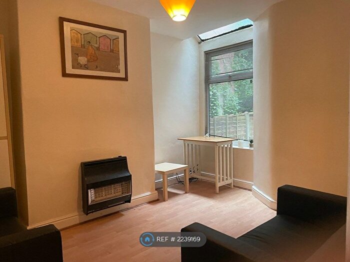 4 Bedroom Terraced House To Rent In Filey Road, Manchester, M14