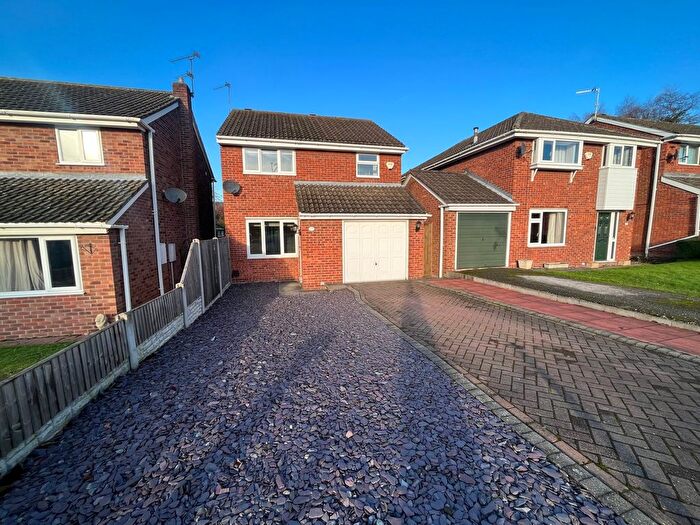 3 Bedroom Detached House To Rent In Elm Walk, Retford, DN22