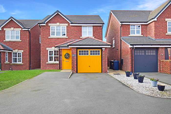 3 Bedroom Detached House For Sale In Library Close, Farington, Leyland, PR25