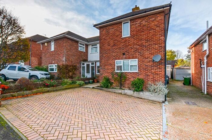 3 Bedroom Semi Detached House For Sale In Battle Crescent, Hailsham, East Sussex, BN27