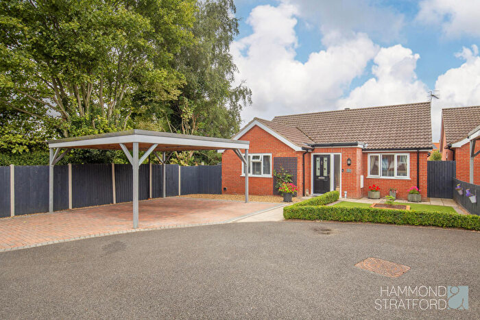 2 Bedroom Detached Bungalow For Sale In Oakwood Close, Easton, NR9