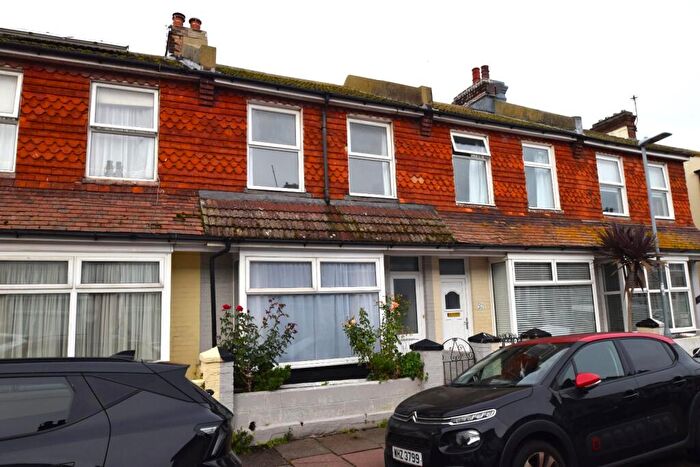 2 Bedroom Terraced House To Rent In Dursley Road, Eastbourne, BN22