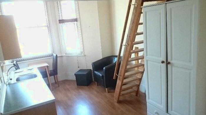 Studio To Rent In Colville Terrace, Notting Hill, W11