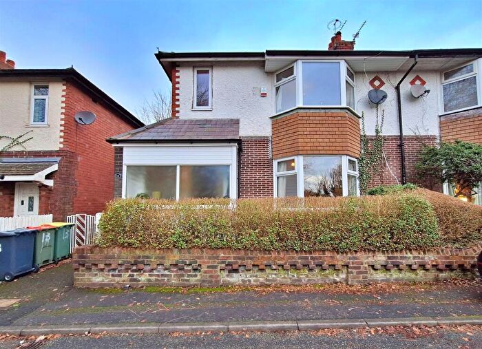 3 Bedroom Semi-Detached House For Sale In Cleveland Avenue, Fulwood, Preston, PR2