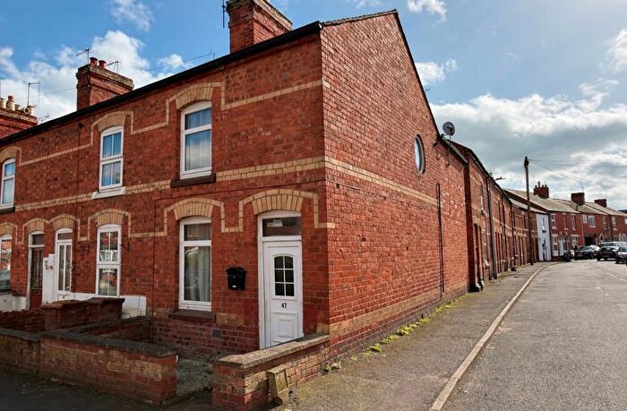 2 Bedroom End Terrace House For Sale In Albert Road, Oswestry, SY11