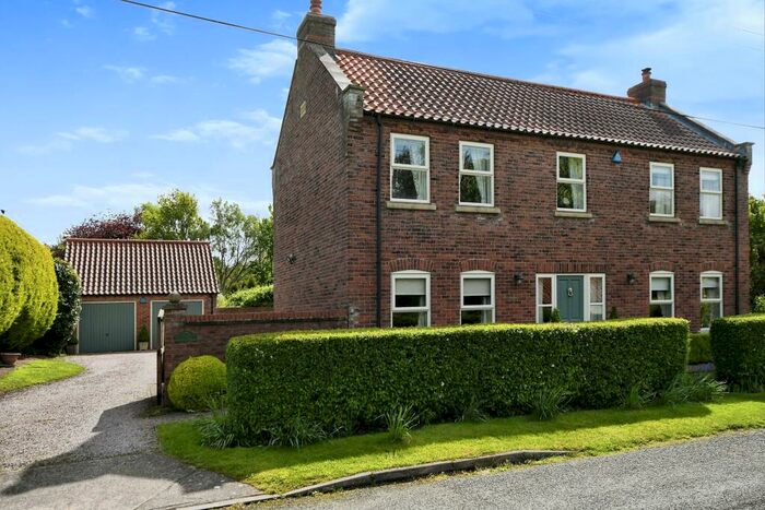 3 Bedroom Detached House For Sale In Brampton, Lincoln, Lincolnshire, LN1