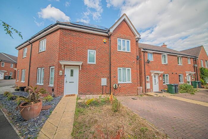 3 Bedroom Terraced House For Sale In Sand Martin Close, Eastleigh, SO50
