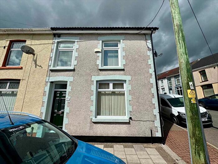 3 Bedroom End Of Terrace House For Sale In Charles Street, Tonypandy, CF40
