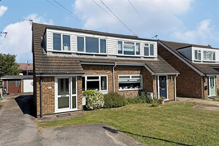3 Bedroom Semi Detached House For Sale In Silo Drive, Godalming, GU7