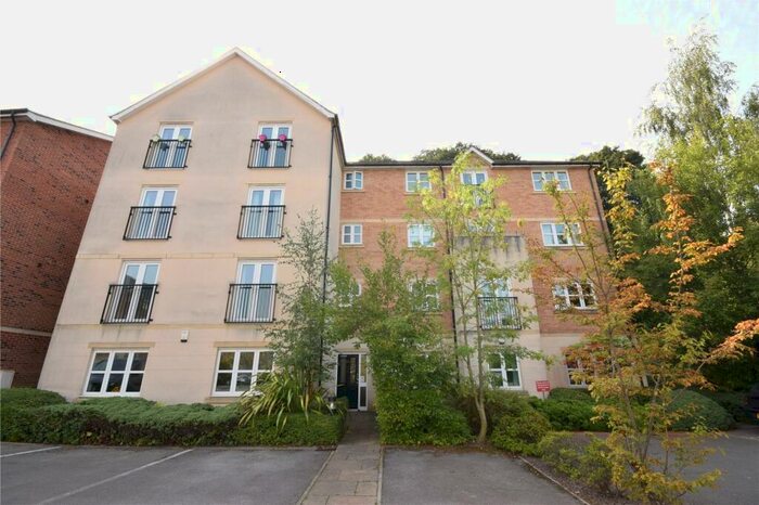2 Bedroom Apartment To Rent In Montgomery Avenue, Far Headingley, Leeds, LS16