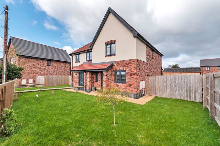 3 Bedroom Detached House For Sale In Braeburn Close, St Martins, Oswestry, SY11