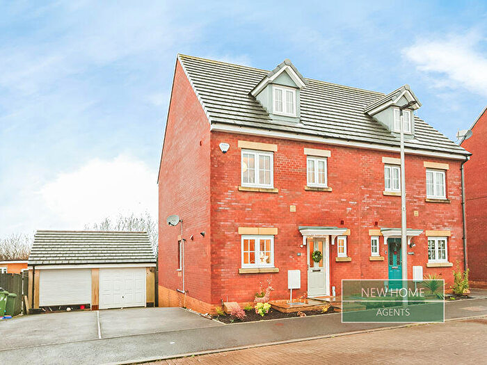 4 Bedroom Semi Detached House For Sale In Lonydd Glas, Llanharan, Pontyclun, CF72