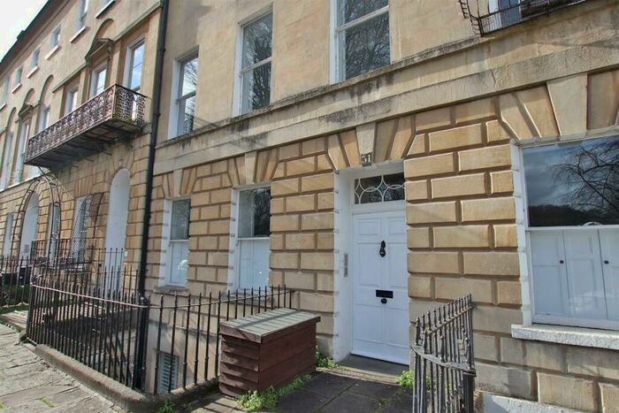2 Bedroom Flat To Rent In Green Park, Bath, BA1