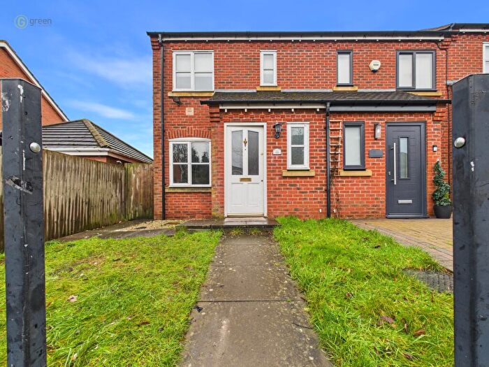 2 Bedroom End Of Terrace House For Sale In Brendan Close, Coleshill, B46
