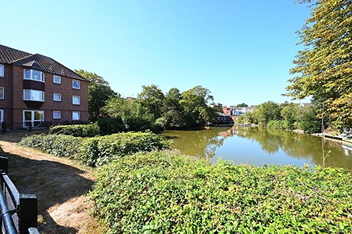 1 Bedroom Flat For Sale In Homehaven Court, Shoreham By Sea, West Sussex, BN43