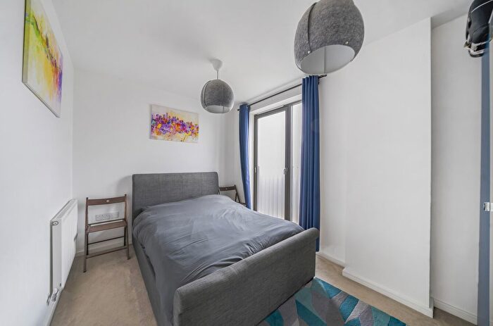 1 Bedroom Flat For Sale In Katie Court, Edwin Street, London, E16