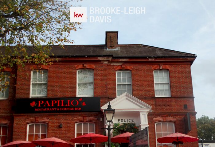 2 Bedroom Apartment To Rent In High Street, Beckenham, Kent, BR3