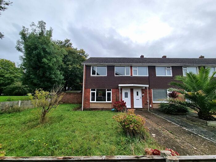 3 Bedroom Property To Rent In Pennine Walk, Fareham, PO14