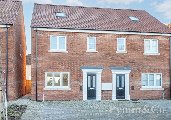 3 Bedroom Semi Detached House For Sale In Boulton Road, Thorpe St Andrew, NR7