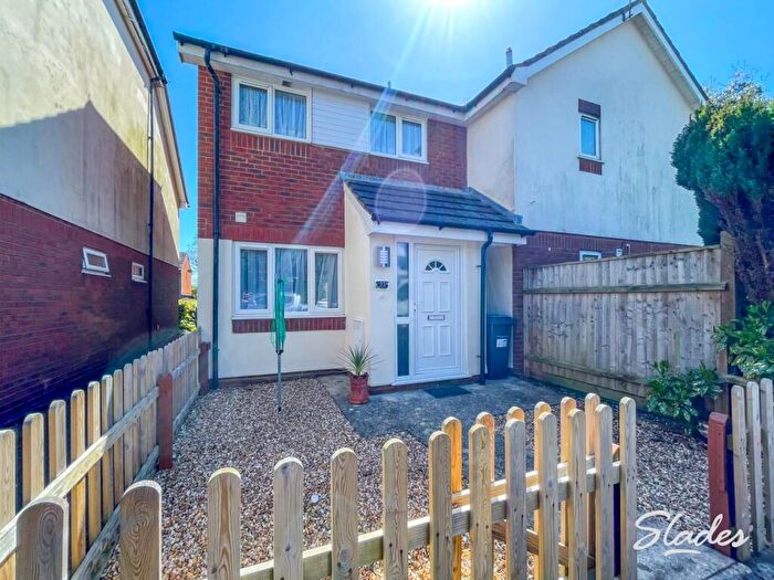 1 Bedroom Semi-Detached House To Rent In Douglas Mews, Southbourne, Dorset, BH6