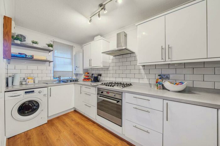 1 Bedroom Flat To Rent In Freemasons Road, Custom House, Royal Docks, London, E16