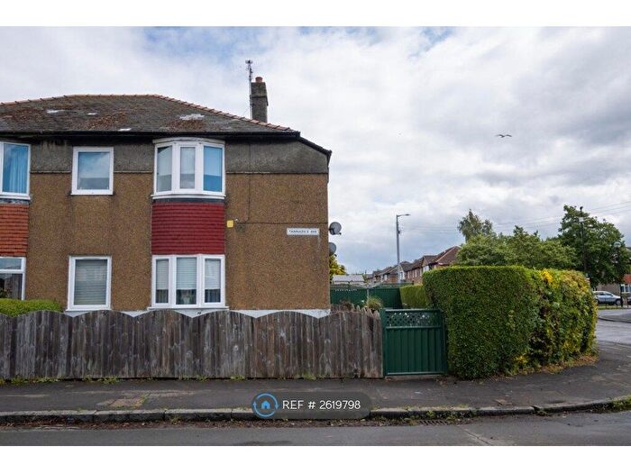 3 Bedroom Flat To Rent In Tannadice Avenue, Glasgow, G52