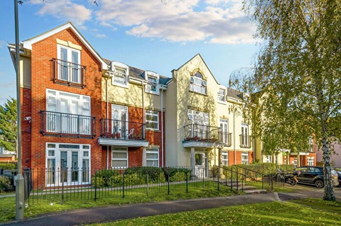 2 Bedroom Flat For Sale In Mayfair Court, Stonegrove, HA8
