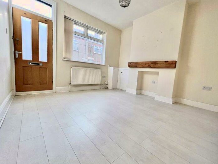 2 Bedroom Terraced House To Rent In Arthur Street, Grimsby, DN31