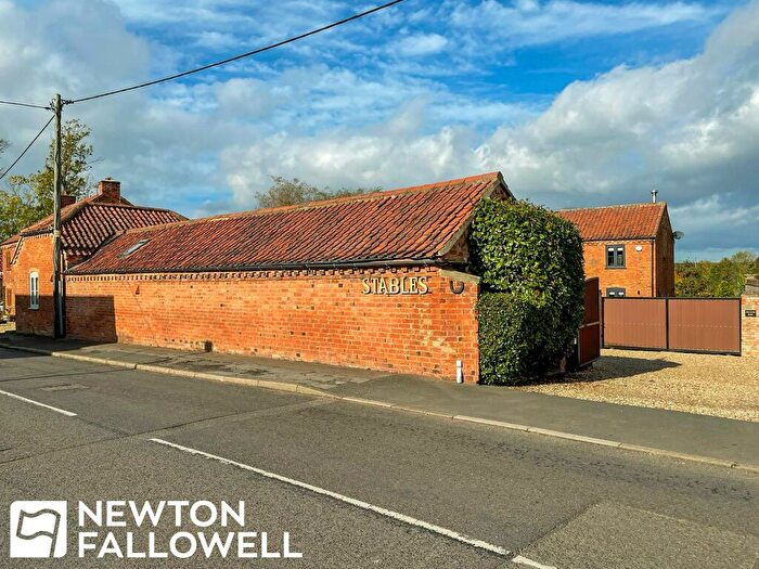 3 Bedroom Barn Conversion For Sale In Town Street, Treswell, DN22