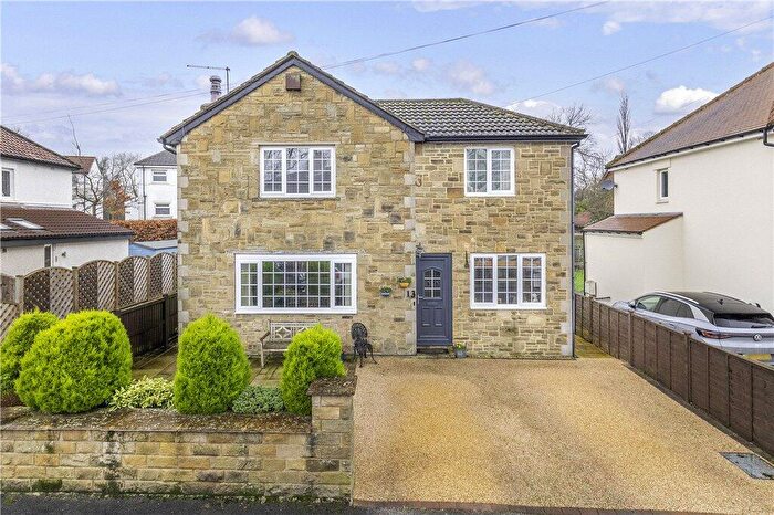 4 Bedroom Detached House For Sale In Moorland Crescent, Menston, Ilkley, West Yorkshire, LS29