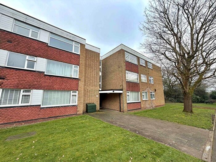 1 Bedroom Flat To Rent In Trident Court, Harborne, B32
