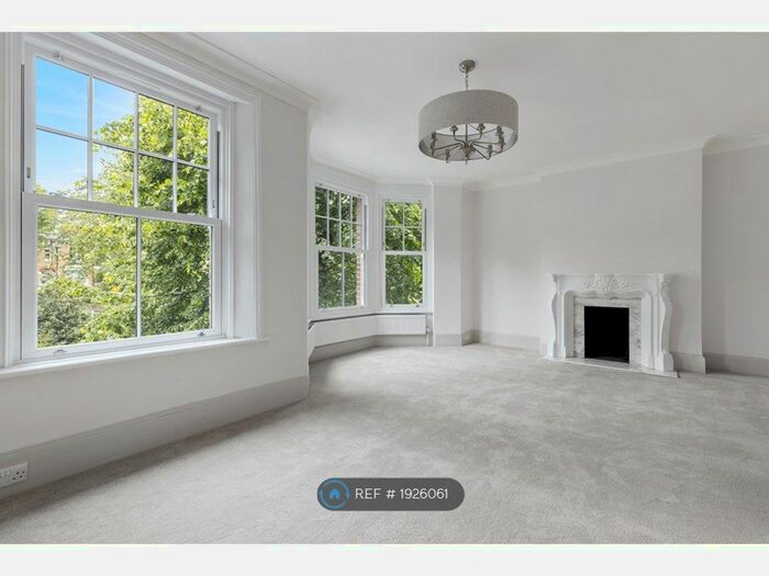 2 Bedroom Flat To Rent In Greenwich/Blackheath, London, SE3