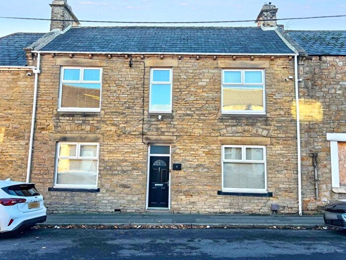 4 Bedroom Terraced House For Sale In Taylor Street, Consett, DH8