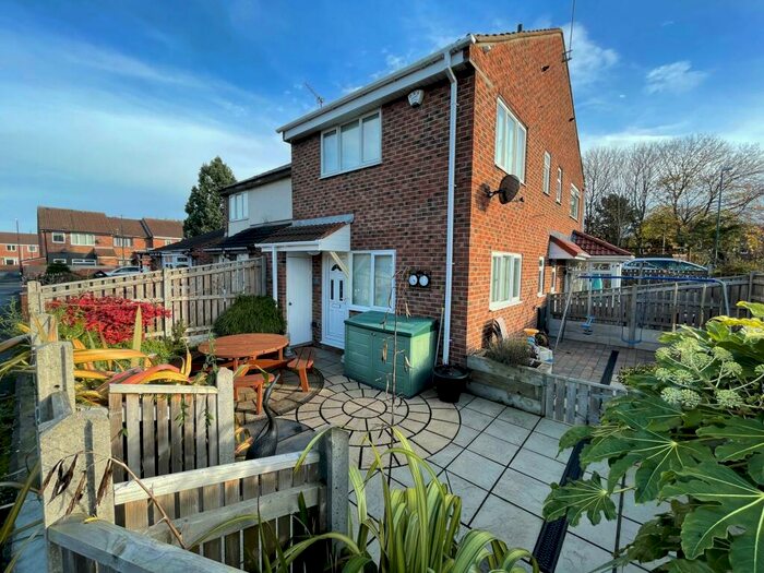 1 Bedroom Semi-Detached House To Rent In Drake Close, South Shields, Tyne And Wear, NE33