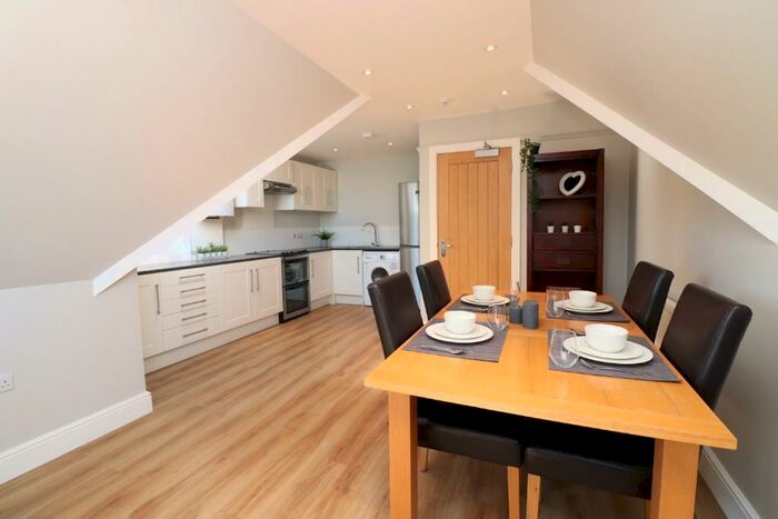 5 Bedroom House To Rent In Oakmount Mansions Flat G, A Oakmount Avenue, SO17