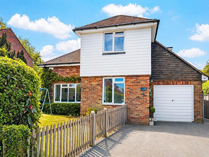 3 Bedroom Detached House For Sale In Claremont Rise, Uckfield, TN22