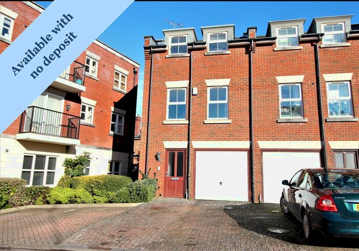 3 Bedroom End Of Terrace House To Rent In Brookbank Close, Cheltenham, Gloucestershire, GL50