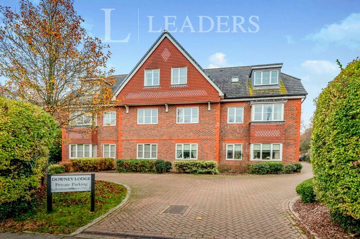 1 Bedroom Studio To Rent In Brewer Road, Crawley, RH10