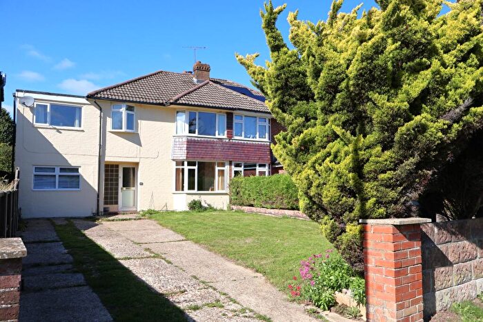 4 Bedroom Semi-Detached House For Sale In South Lane, Clanfield, PO8