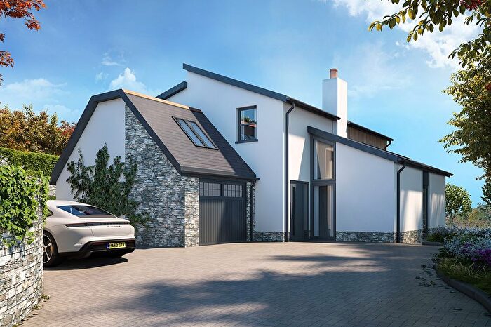 4 Bedroom Detached House For Sale In New North Road, Exeter, EX4
